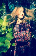 ROSIE HUNTINGTON-WHITELEY - Coveteur 2014 Photoshoot