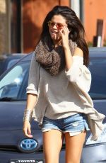 SELENA GOMEZ in Jeans Shorts Arrives at Little Cafe in Los Angeles