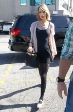 TAYLOR SWIFT with Short Hair Arrives at Her Dance Class in Los Angeles