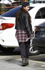 VANESSA HUDGENS at Coffee Bean and Tea Leaf in Los Angeles