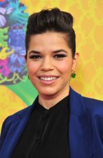 AMERICA FERRERA at 2014 Nickelodeon’s Kids’ Choice Awards in Los Angeles