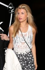 AMY WILLERTON Leaves Crossroads Restaurant in Los Angeles