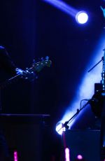AVRIL LAVIGNE Performs in Taipei