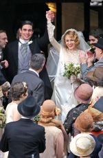 BLAKE LIVELY Get Married on the Set of Age of Adaline in Vancouver