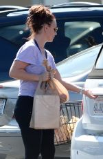 BRITNEY SPEARS Shopping Grocery in Thousand Oaks