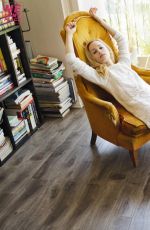 CATHY BARON - Me in My Place Photoshoot