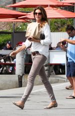 CINDY CRAWFORD at Malibu Seafood