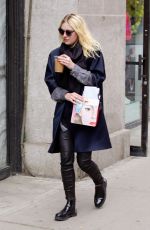 DAKOTA FANNING Out and About in New York