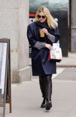 DAKOTA FANNING Out and About in New York