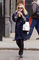 DAKOTA FANNING Out and About in New York