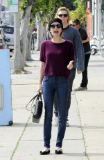 EMMA ROBERTS and Evan Peters Out for Lunch in Los Angeles