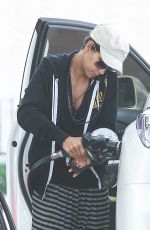 HALLE BERRY at a Gas Station in Los Angeles