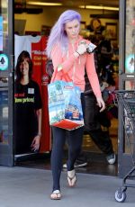 IRELAND BALDWIN with Purple Hair Out Shopping in Tarzana