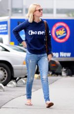 JANUARY JONES Shopping at Rite Aid in Los Feliz