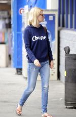 JANUARY JONES Shopping at Rite Aid in Los Feliz