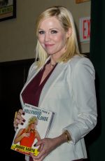 JENNIE GARTH at Book Signing at Barnes &Nnoble at Tribeca in New York