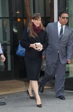 JENNIFER GARNER Leaves Her Hotel in New York