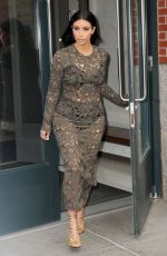 KIM AKRDASHIAN Heading to Late Night with Seth Meyers in New York 