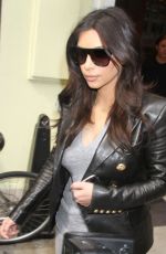 KIM KARDASHIAN Out or Lunch in New York