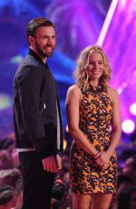 KRISTEN BELL at 2014 Nickelodeon’s Kids’ Choice Awards in Los Angeles