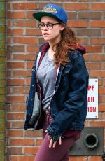 KRISTEN STEWART Out and About in New York 1903