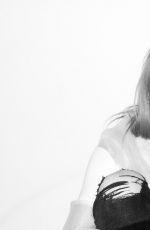 LINDSAY LOHAN - Photoshoot by Terry Richardson