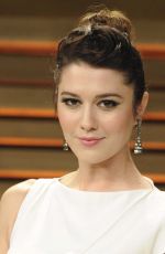 MARY ELIZABETH WINSTEAD at Vanity Fair Oscar Party in Hollywood