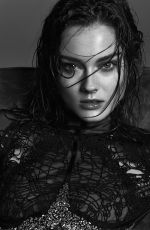 MONIKA JAGACIAK in Singles Magazine, Korea, March 2014 Issue