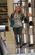 NICKY HILTON Shopping on Robertson Boulevard in Beverly Hills