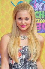 OLIVIA HOLT at 2014 Nickelodeon’s Kids’ Choice Awards in Los Angeles