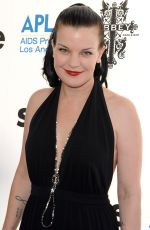 PAULEY PERRETTE at 13th Annual The Envelope Please Oscar Viewing Party in West Hollywood