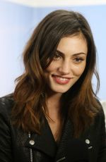 PHOEBE TONKIN at Marc Jacobs Daisy Tweet Shop in New York