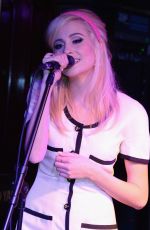 PIXIE LOTT Performs at a Goldie Hawn Hosted Party in London
