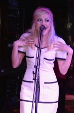 PIXIE LOTT Performs at a Goldie Hawn Hosted Party in London