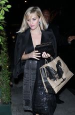 REESE WITHERSOON at Ago Restaurant in West Hollywood