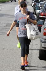 REESE WITHERSOON Leaves Yoga Classes in Brentwood