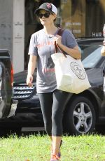 REESE WITHERSOON Leaves Yoga Classes in Brentwood