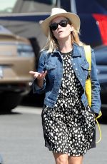 REESE WITHERSPOON Out in Brentwood