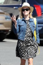 REESE WITHERSPOON Out in Brentwood