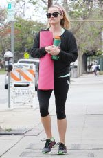 REESEWITHERSPOON Leaves a Yoga Class in Brentwood