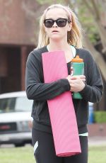 REESEWITHERSPOON Leaves a Yoga Class in Brentwood