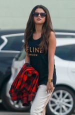 SELENA GOMEZArrives at a Dance Studio in Burbank