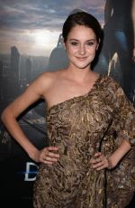 SHAILENE WOODLEY at Divergent Premiere in Los Angeles