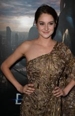 SHAILENE WOODLEY at Divergent Premiere in Los Angeles