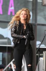 SHAKIRA Performs at Today Show in New York