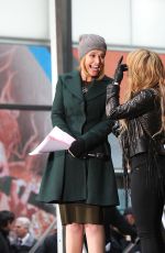 SHAKIRA Performs at Today Show in New York