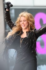 SHAKIRA Performs at Today Show in New York