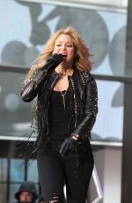 SHAKIRA Performs at Today Show in New York