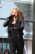 SHAKIRA Performs at Today Show in New York