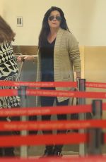 SHANNEN DOHERTY at Airport in Sydney